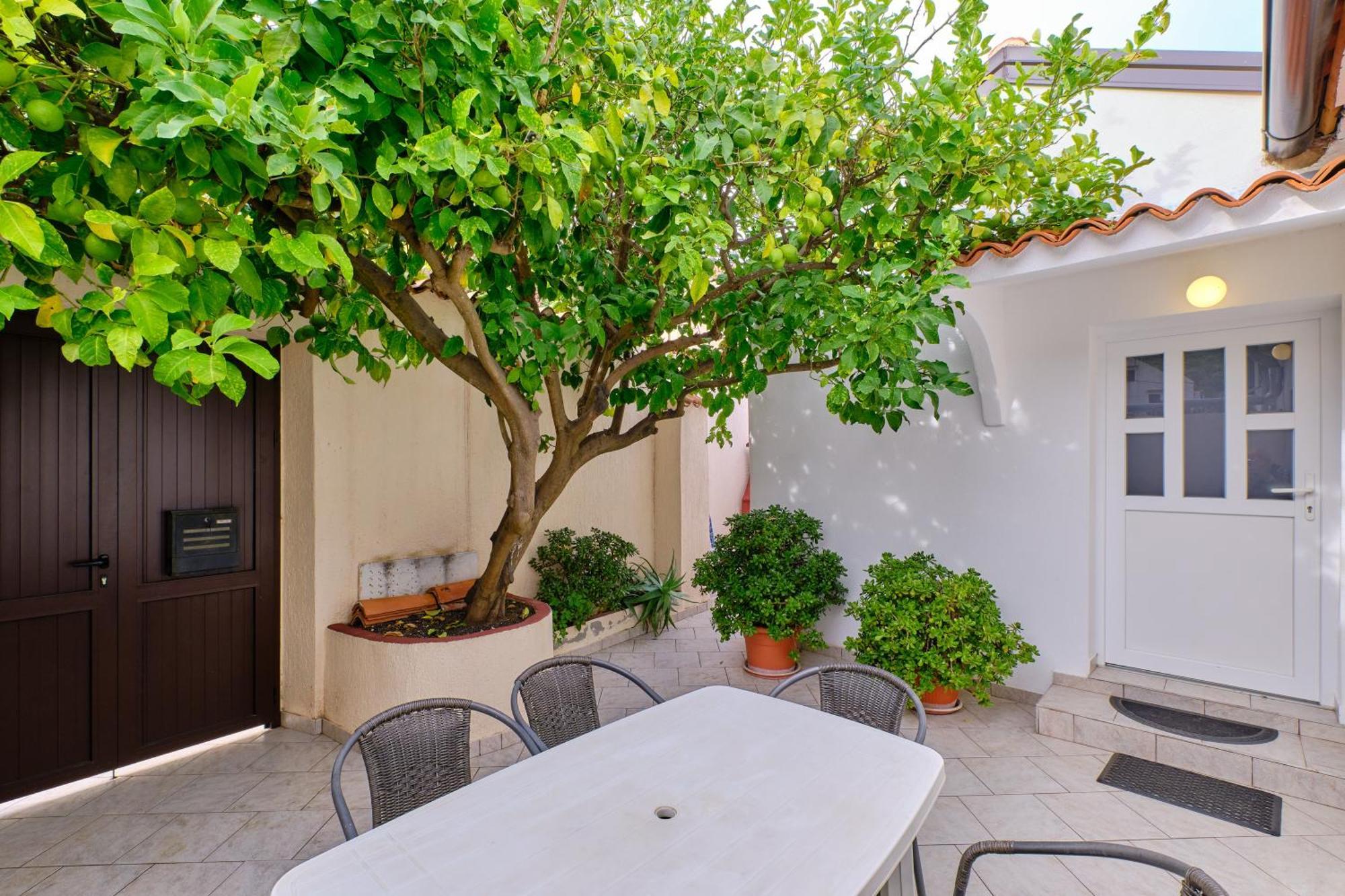 Apartments Antonella Veli Lošinj Eksteriør billede